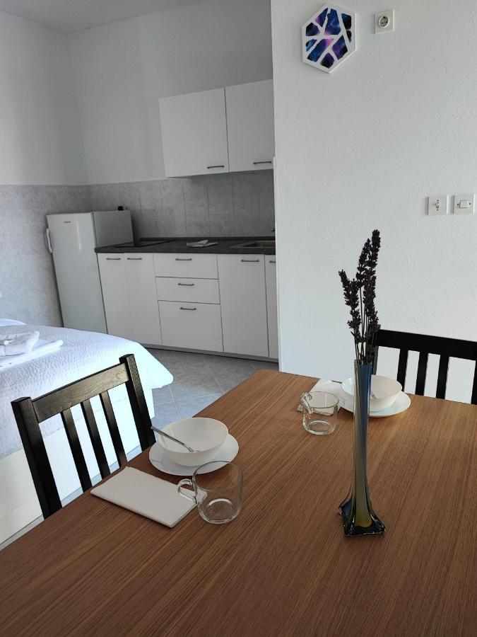 Frank Apartment Silo (Krk)